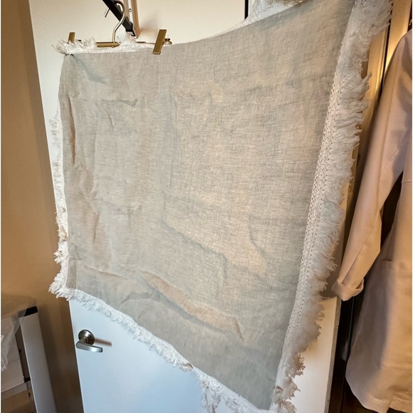 Two Linen Euro Shams with Fringe Boho Tassels Brand New - Picture 3 of 4